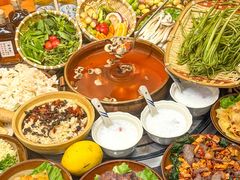 -阿山卓·野生菌火锅·纳西火塘烤肉