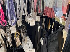 -lululemon(上海浦东IFC店)