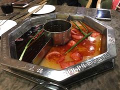 -佬土鹅肠火锅(中建大观店)
