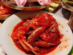 -草家酱蟹炭火烤肉店(珲春南路二店)