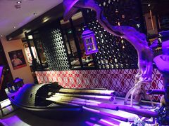 大堂-江边城外烤全鱼(方庄时代购物中心店)
