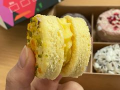 柠檬开心果蛋糕-星巴克(苏州平江万达广场店)