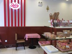 -红宝石·鲜奶小方·海派西点房(开鲁店)