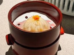 蟹粉鲜肉小笼包-福玺荟(外滩罗斯福店)