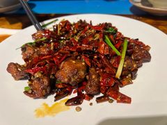 -臻鲜燕海鲜融合餐厅(金陵style店)