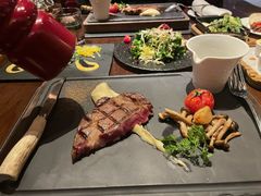 -恰餐厅及酒吧 CHAR Bar & Grill (北京丽都皇冠假日店)