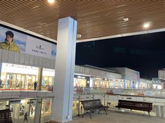 -首创奥特莱斯(北京店)