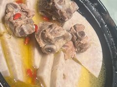 -土砂锅生态山庄·非遗砂锅雅鱼