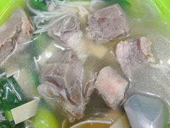 排骨小煲-北大学一食堂