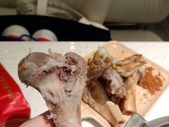 -三人行骨头王火锅(长寿店)
