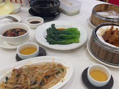 -凤凰楼酒家·粤宴点心(华强北店)