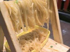小时候的土豆丝-东口码头·烧鸽子·鱼头泡饼·地方菜(金鹰悦城店)