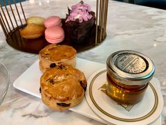 -La Mer Restaurant & Lounge