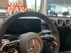 -奔驰北京极光星徽(四元桥店)