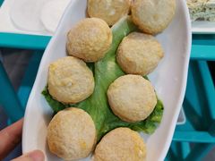 芝士鱼豆腐-拾下卜卜贝•海鲜火锅