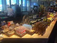 水蜜桃味江小白-乔哥铭洋海鲜自助(皇城恒隆广场店)