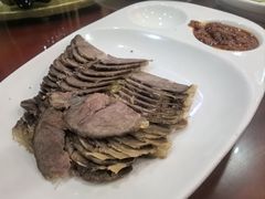 -董记牛肉(梁徐大道店)