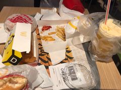 -麦当劳(南京路2店)