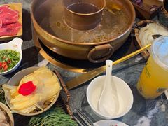 -慢丽江·云南野生菌土鸡锅(付家庄店)