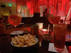 -池畔酒吧 WET Bar