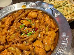 -胖哥俩肉蟹煲(济南世茂国际广场店)