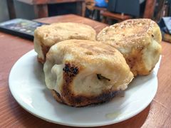 -宝瑞门钉肉饼店