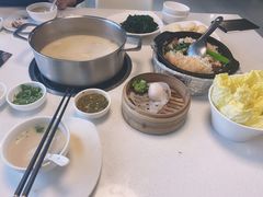 -煲王粤菜餐厅(中侨中心店)