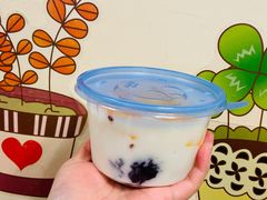 芒果椰汁黑糯米-陈记甜品窝(中山北路店)