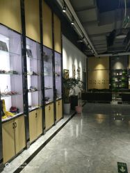 -汪正影业(萧山万象汇店)