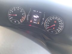 -一嗨租车(凤凰机场店)