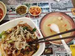-双燕楼·手工馄饨·汤面小吃(世纪汇店)