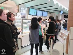 -奈雪的茶(亨特国际广场店)