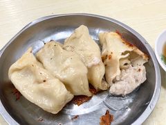 -黄阿姨锅贴大王(万航渡路店)