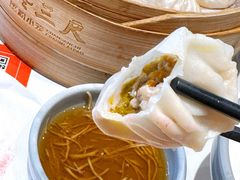 -馋三尺蟹粉小笼(人民广场店)