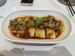 -沙枣树辣子鸡•新疆家常菜(喀什西路店)