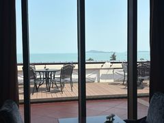 -天悦阁海景酒廊