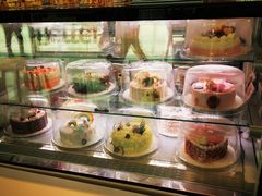 面包甜点陈列柜-DQ·蛋糕·冰淇淋(通州万达店)