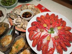 -沪小胖小龙虾(淮海中路旗舰店)