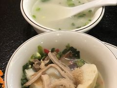 -肖仙仙羊肉汤·创于1996年(三官堂总店)