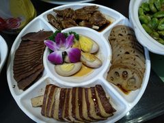 -刘胖子家常菜·蹄花焖藕(中央花园店)