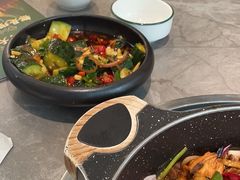 -品也·鲍鱼鸡火锅(皇庭广场店)