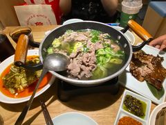 -全牛匠·乐山跷脚牛肉(新中关店)
