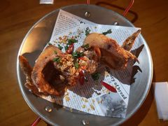 脆脆金沙翅-COMMUNE幻师(渔人码头店)