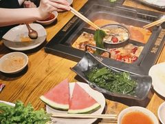 -老牌坊云南鱼豆花火锅(嵩山店)