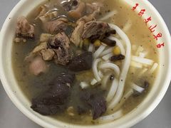 -文山荷鲜居(翠湖店)