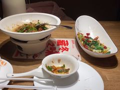-爱碗亭·鲜炒湖南菜(壹城中心店)