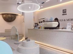 -HUGS coffee(东区店)