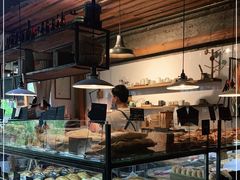 面包甜点陈列柜-仙峰天然面包(迎宾路店)