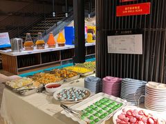 -维斯特假日酒店温泉