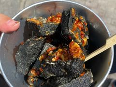 -黑色经典臭豆腐·湖南特产(坡子街特产局店)